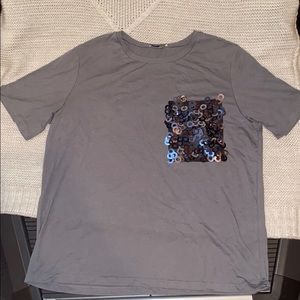 Gray sequin pocket t shirt